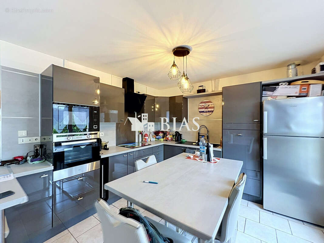 Maison 143 m² à Orbec  - photo 3