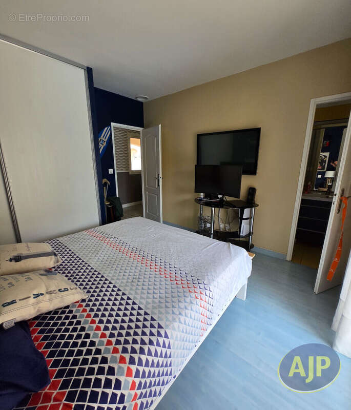 Maison à MARTIGNAS-SUR-JALLE