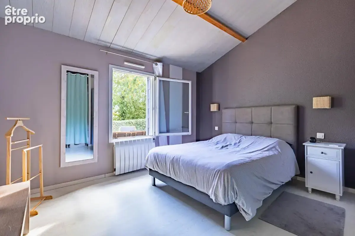 Maison Gorges 6 P . 4 Chs . Bureau . 126.3 M² . Double garages . T 932 M² . Terrasse . Abri jardin - photo 7