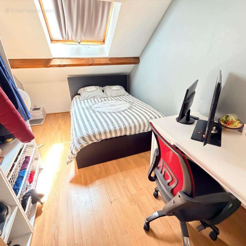 Appartement à SACLAS