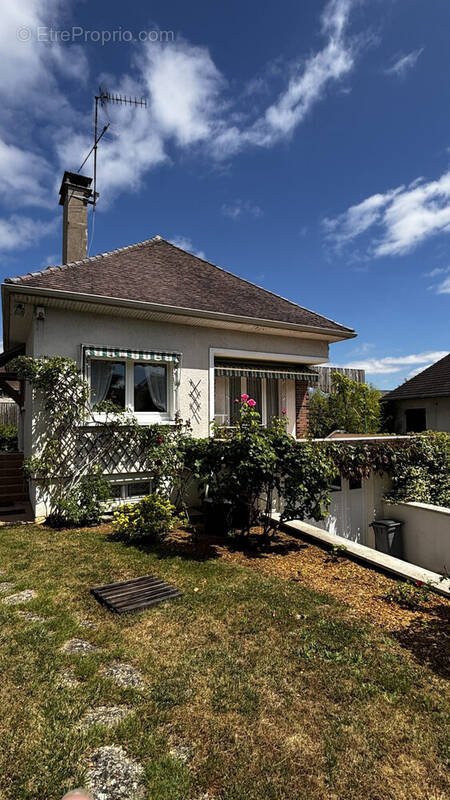 Maison à AUXERRE