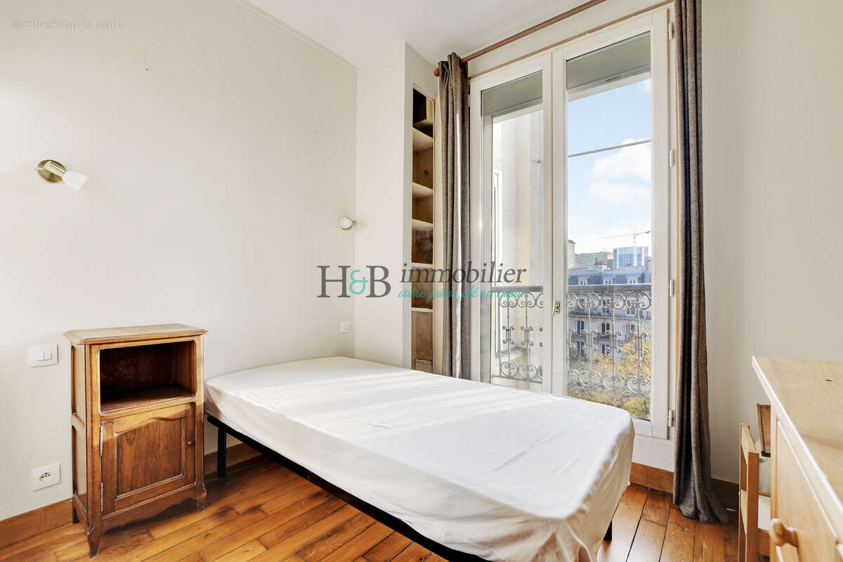 Appartement à PARIS-12E