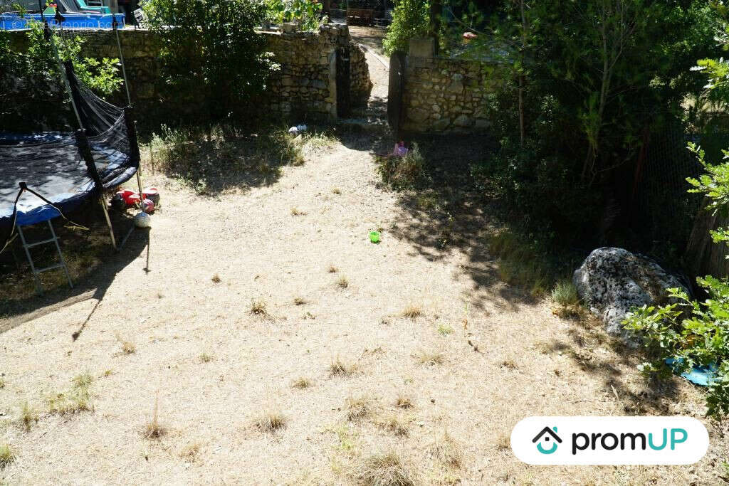 Terrain à LA ROQUE-D&#039;ANTHERON