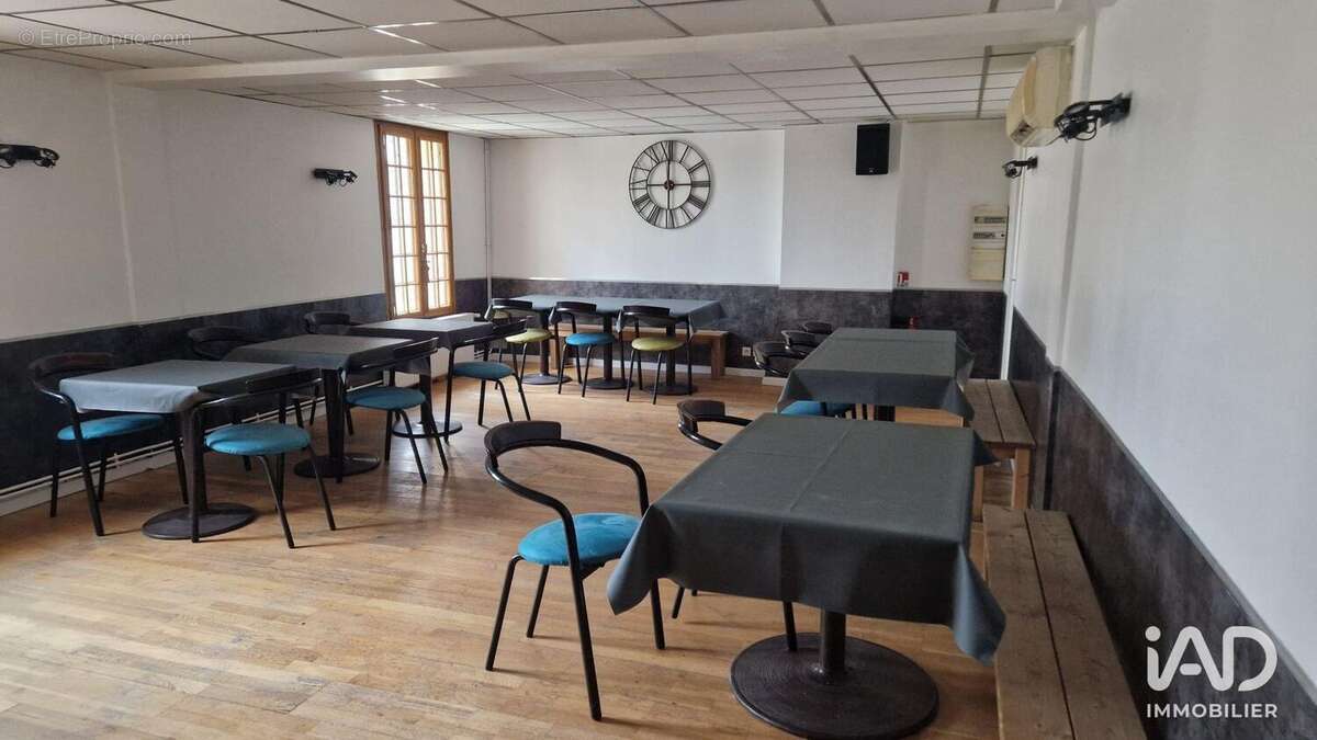 Photo 5 - Commerce à MERY-SUR-OISE