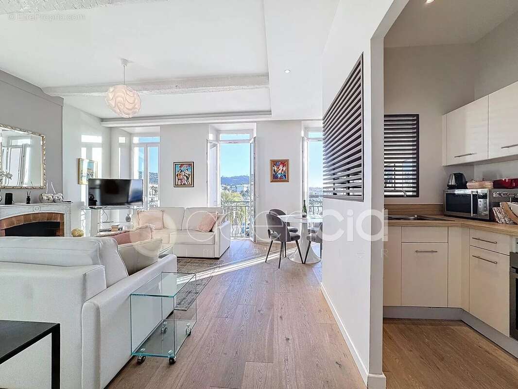 Appartement à CANNES