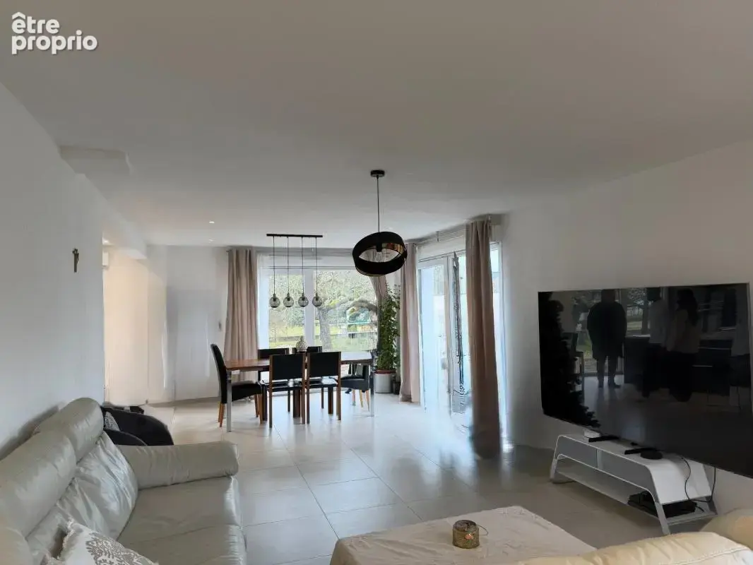 Frontière suisse – villa contemporaine 2024 de standing – - photo 3