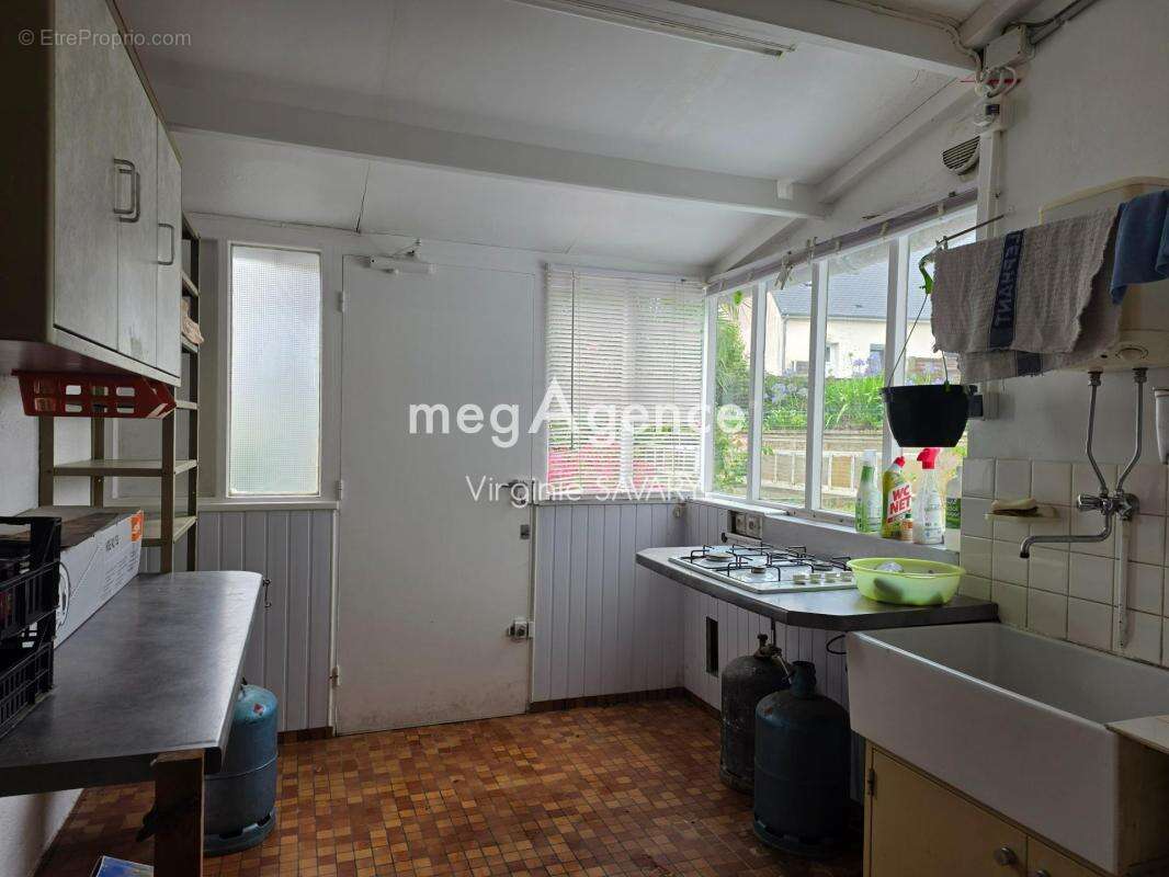 Maison avec 4 chambres et garage - photo 12