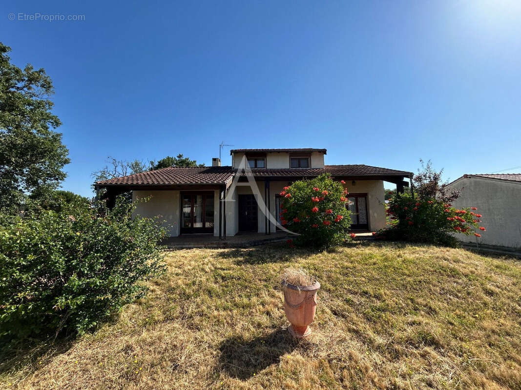 Maison 4 pièce(s) sur sous-sol. - photo 8