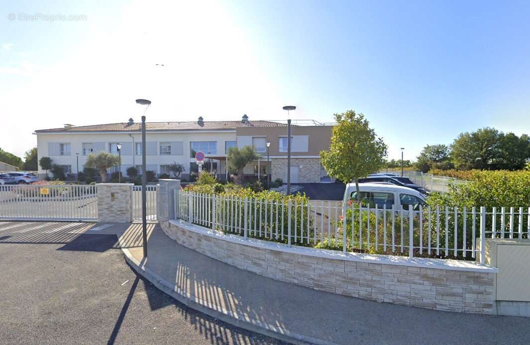INVESTISSEMENT LOCATIF  ST GEORGES D'ORQUES - Résidence Seniors Notre Dame du Bon Accueil - 6,23%  de rentabilité. - photo 9