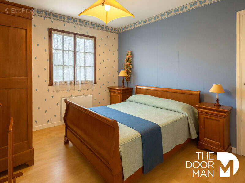 Maison à LE MINIHIC-SUR-RANCE