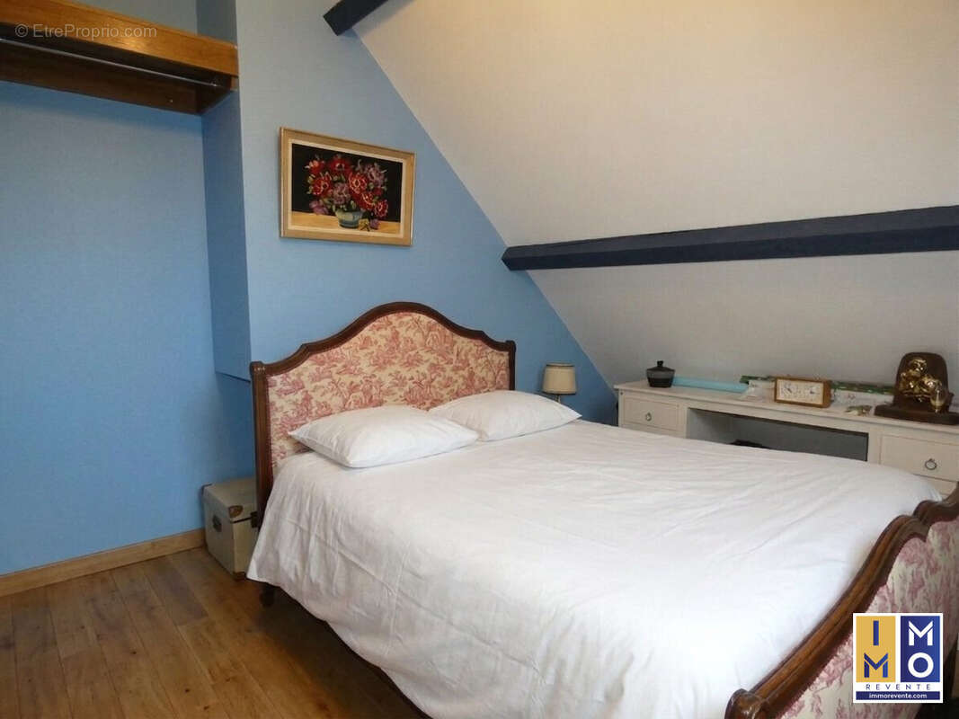 Maison à SAINTE-SOLANGE