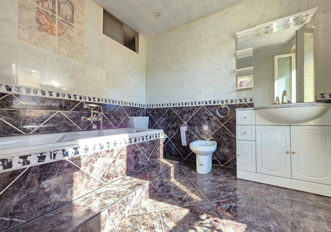 Maison à LA SEYNE-SUR-MER