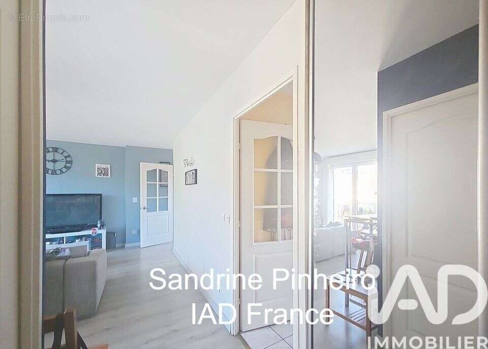 Photo 9 - Appartement à VILLEBON-SUR-YVETTE