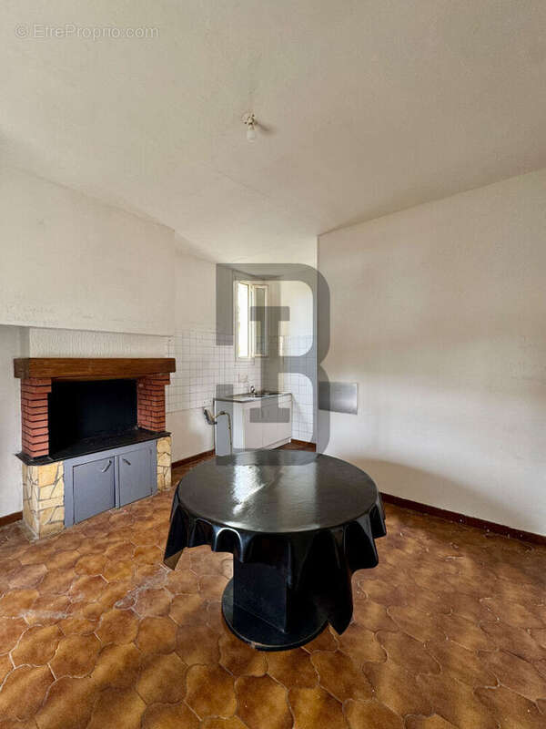 Maison 76 m² à Trebes  - photo 5