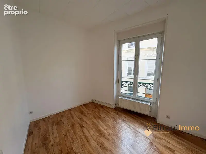 Maison 4 pièces 79 m² à vendre à Bar-Sur-Aube (10200) - photo 4