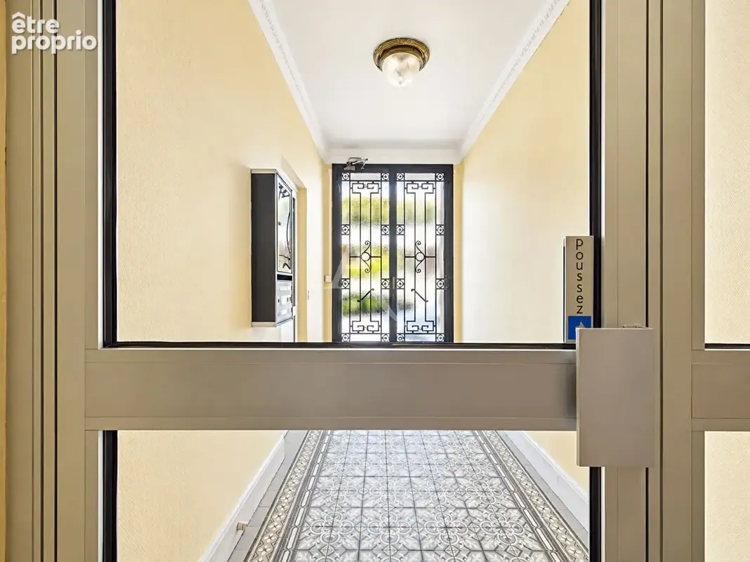 Appartement Neuilly Sur Seine 1 pièce(s) 9.16 m2 - photo 7