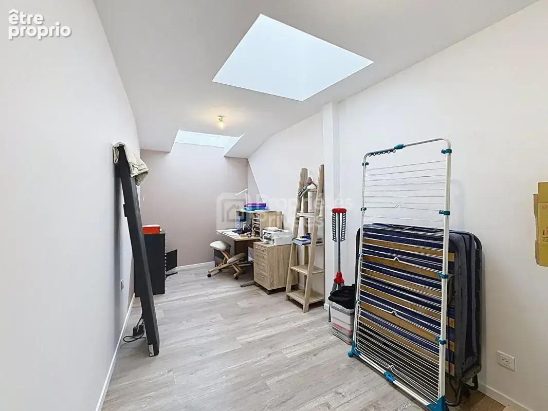 Maison renovee avec grands volumes, jardin et atelier indépendant - photo 13
