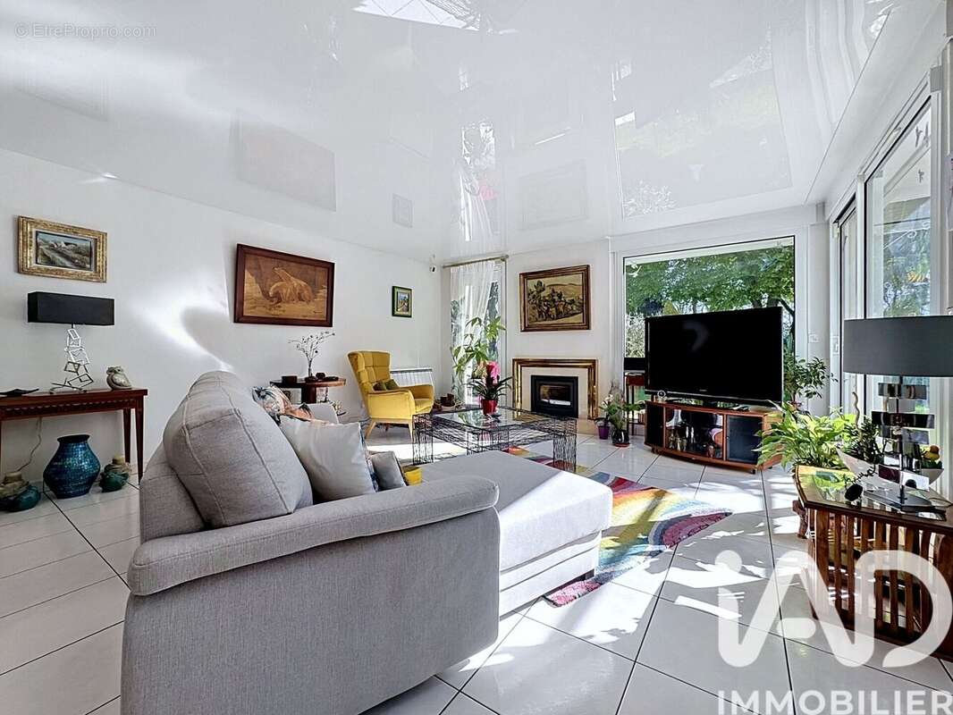 Photo 5 - Maison à SAINT-GERMAIN-LES-CORBEIL