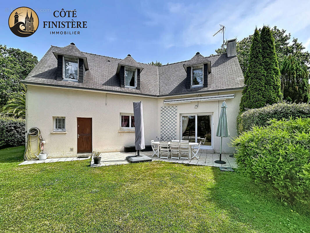 Maison à PLONEOUR-LANVERN