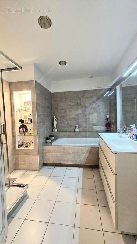 Appartement 104 m² à Narbonne  - photo 9