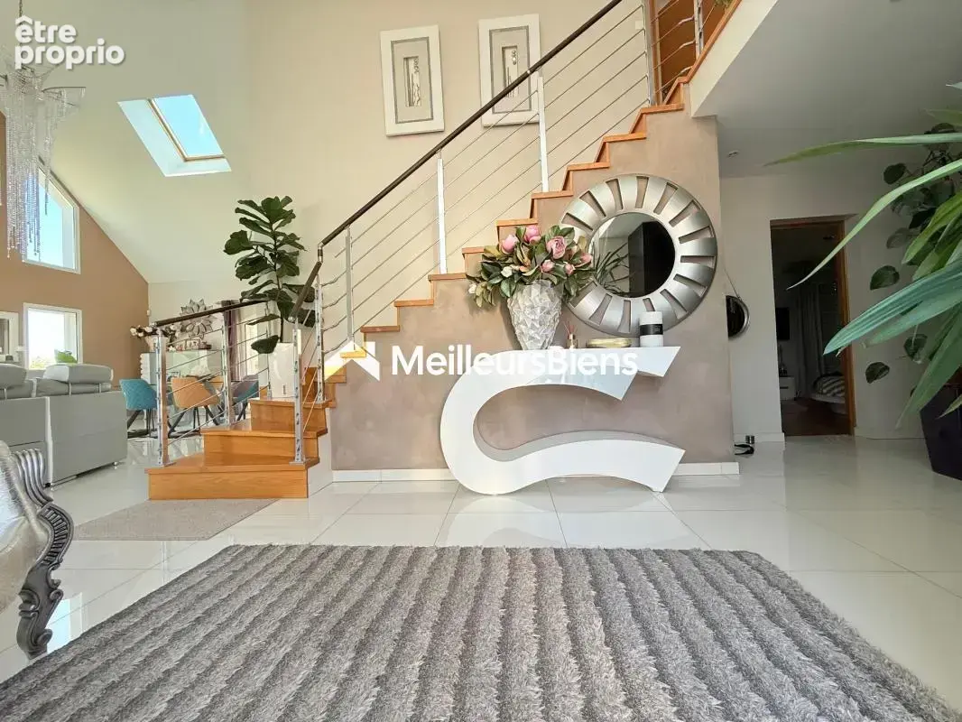 Maison 250 m² à Luzarches, 5 chambres et sous-sol aménagé - photo 6
