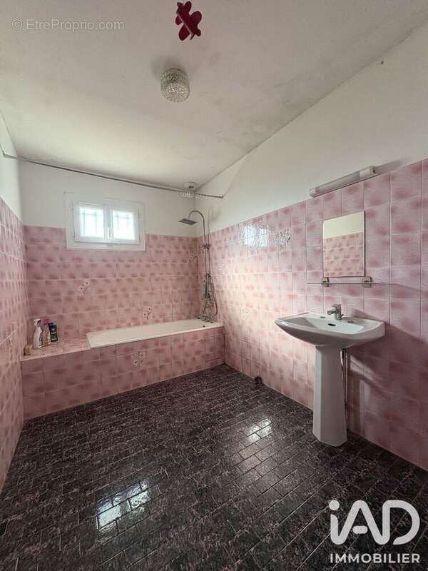 Photo 4 - Maison à LES BILLAUX