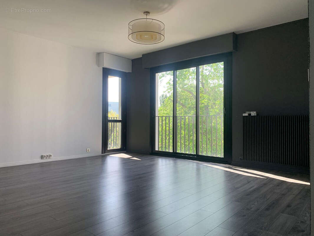Appartement 4 pièces à vendre à Bruges, Sainte-Germaine - Confort et commodité - photo 2