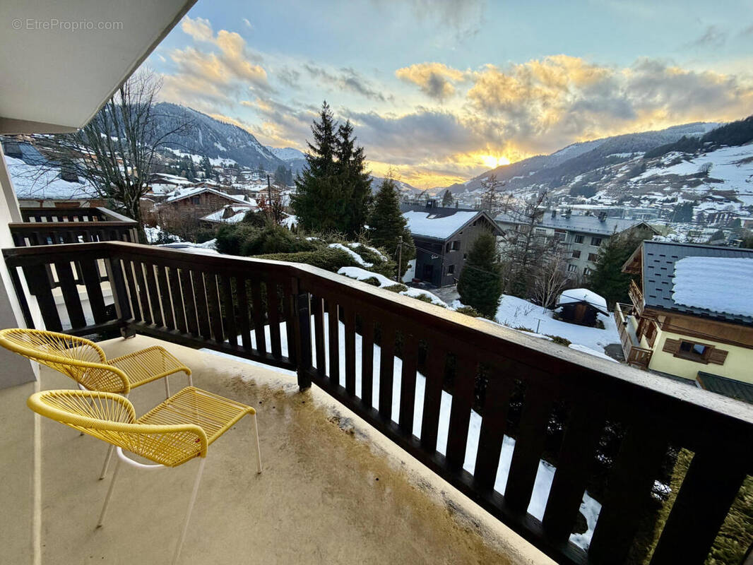 vue et balcon (3) - Appartement à MEGEVE