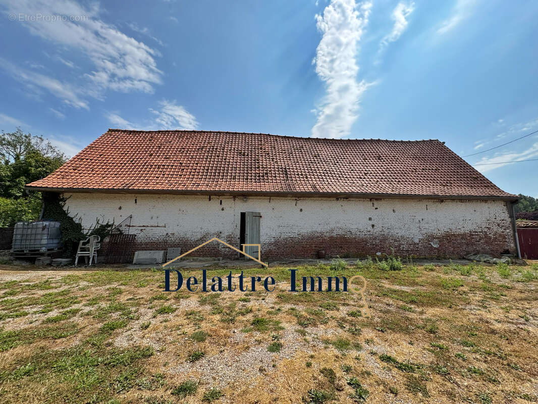 Ancien corps de ferme proche RN42 - Le Wast - photo 2
