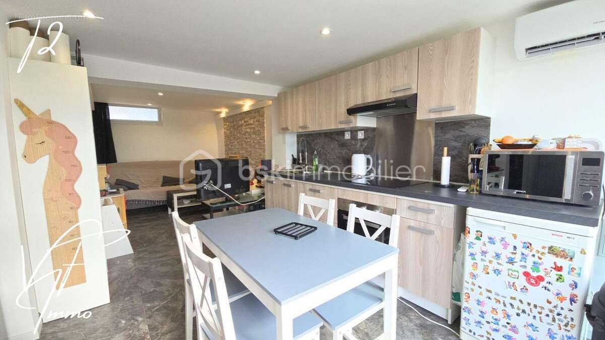 Maison à LE CASTELLET