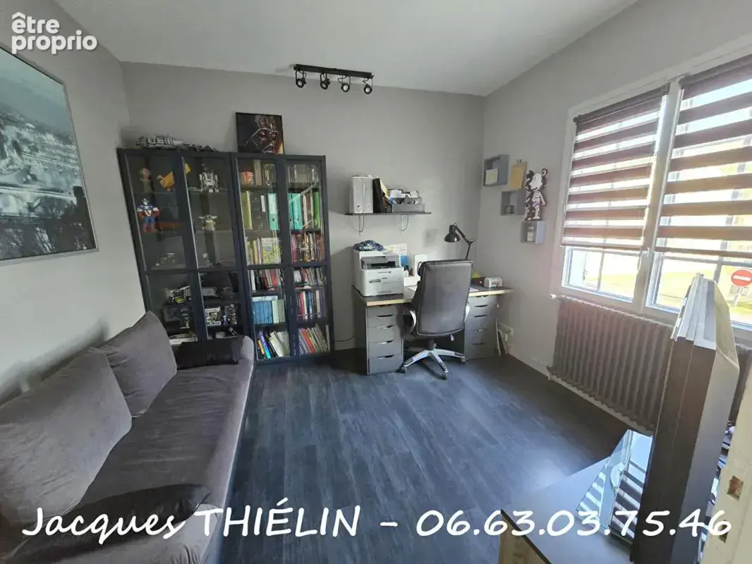 Maison familiale en hyper centre-ville de Longué - photo 10