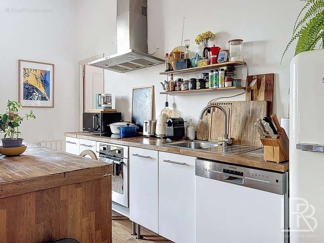 Appartement à MARSEILLE-7E