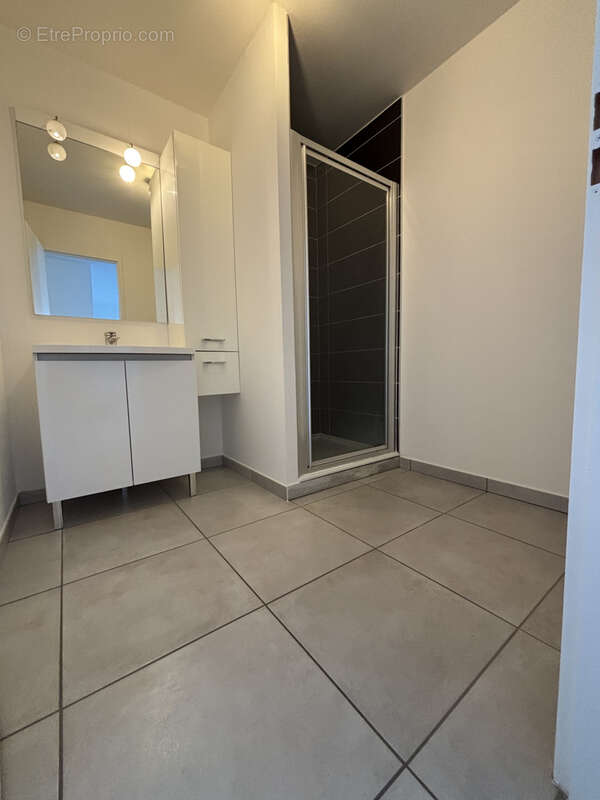 Commerce à LANCRANS