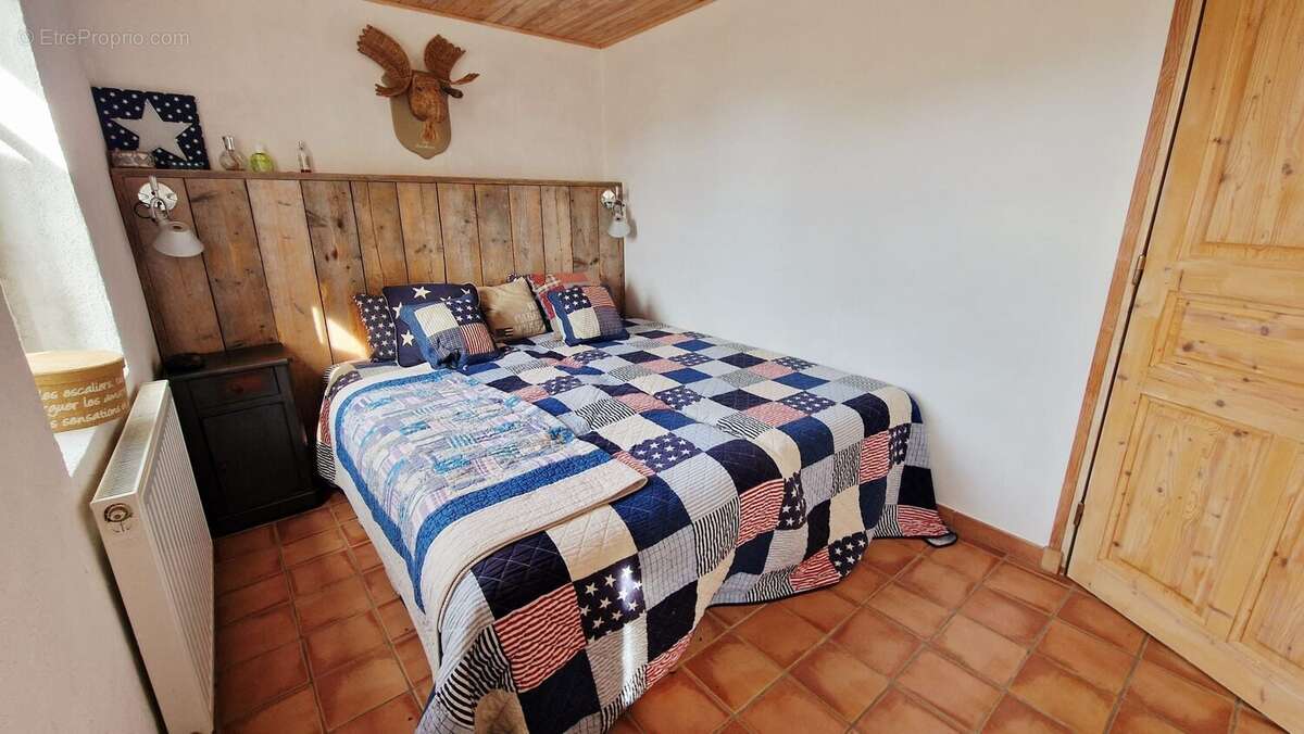 Maison 110 m² à Vercheny  - photo 7