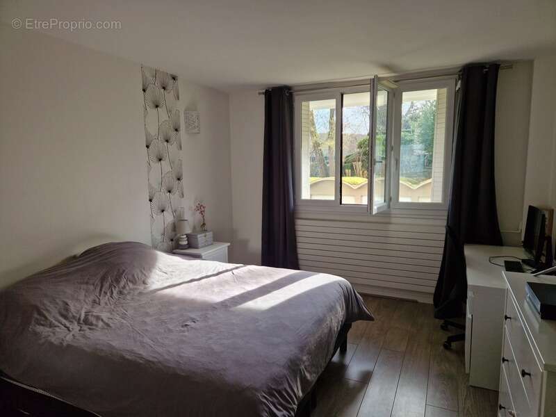 Appartement à BOUGIVAL