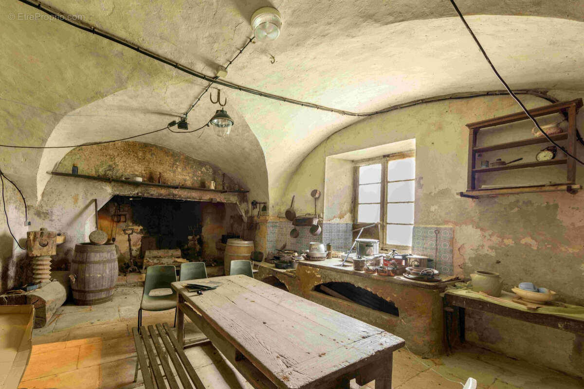 Maison à VENEJAN