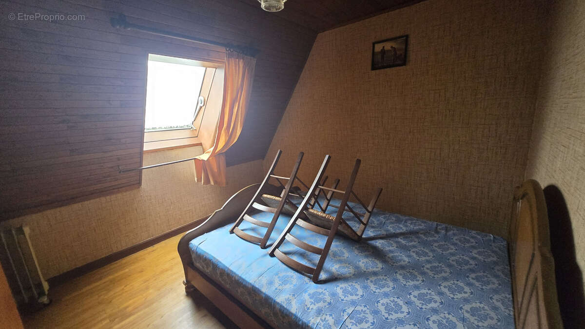 Maison à SAINT-JULIEN-LE-PELERIN