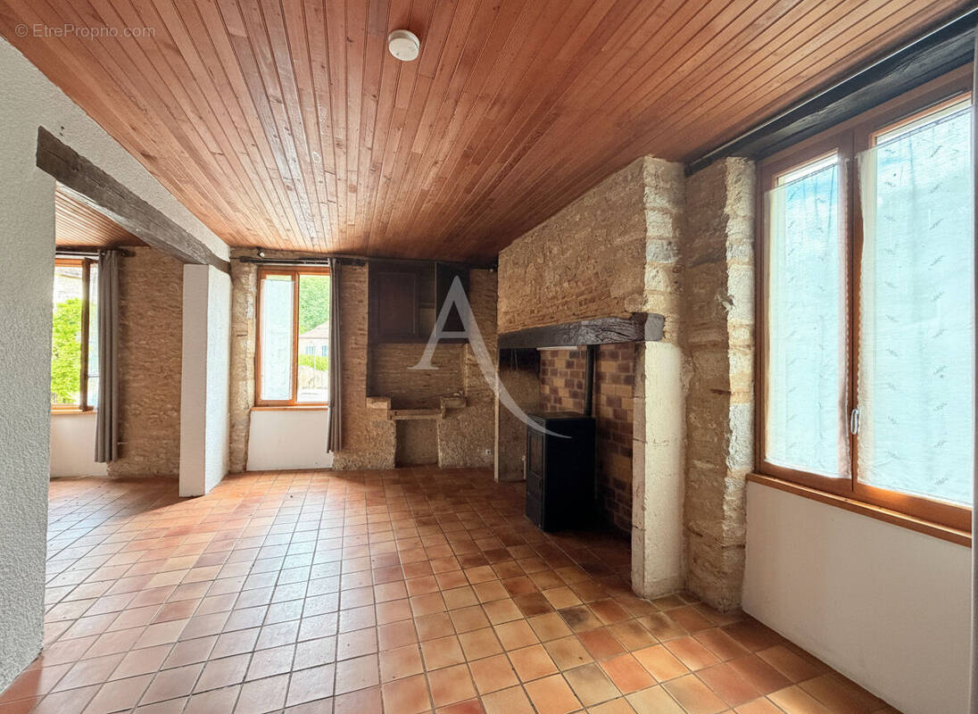 Maison à LUZECH