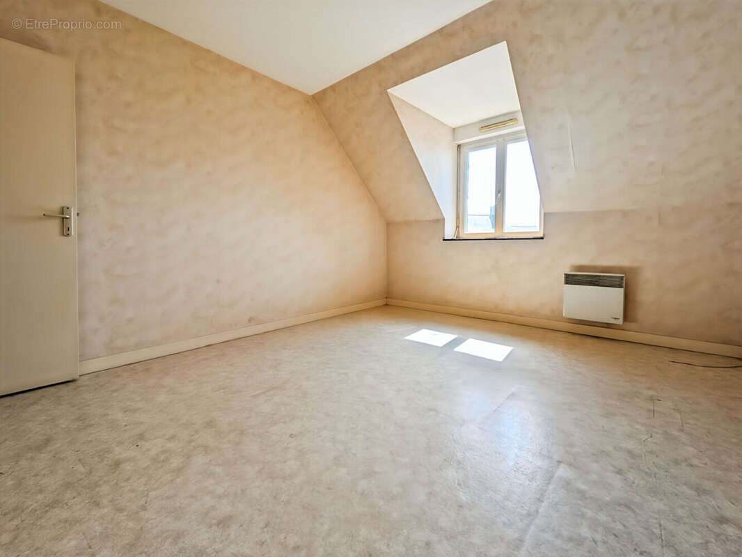A vendre Maison en pierre à Chauvigné  81 m2 en campagne - photo 12