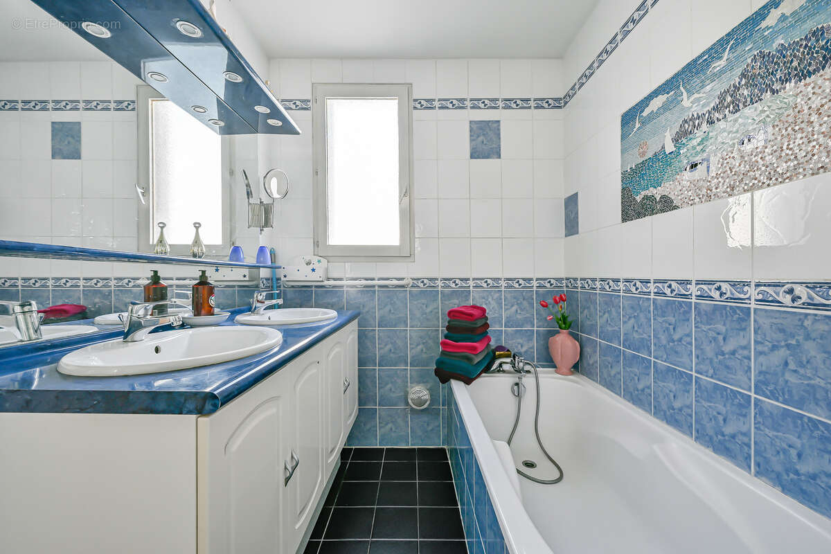 Maison à BOULOGNE-BILLANCOURT