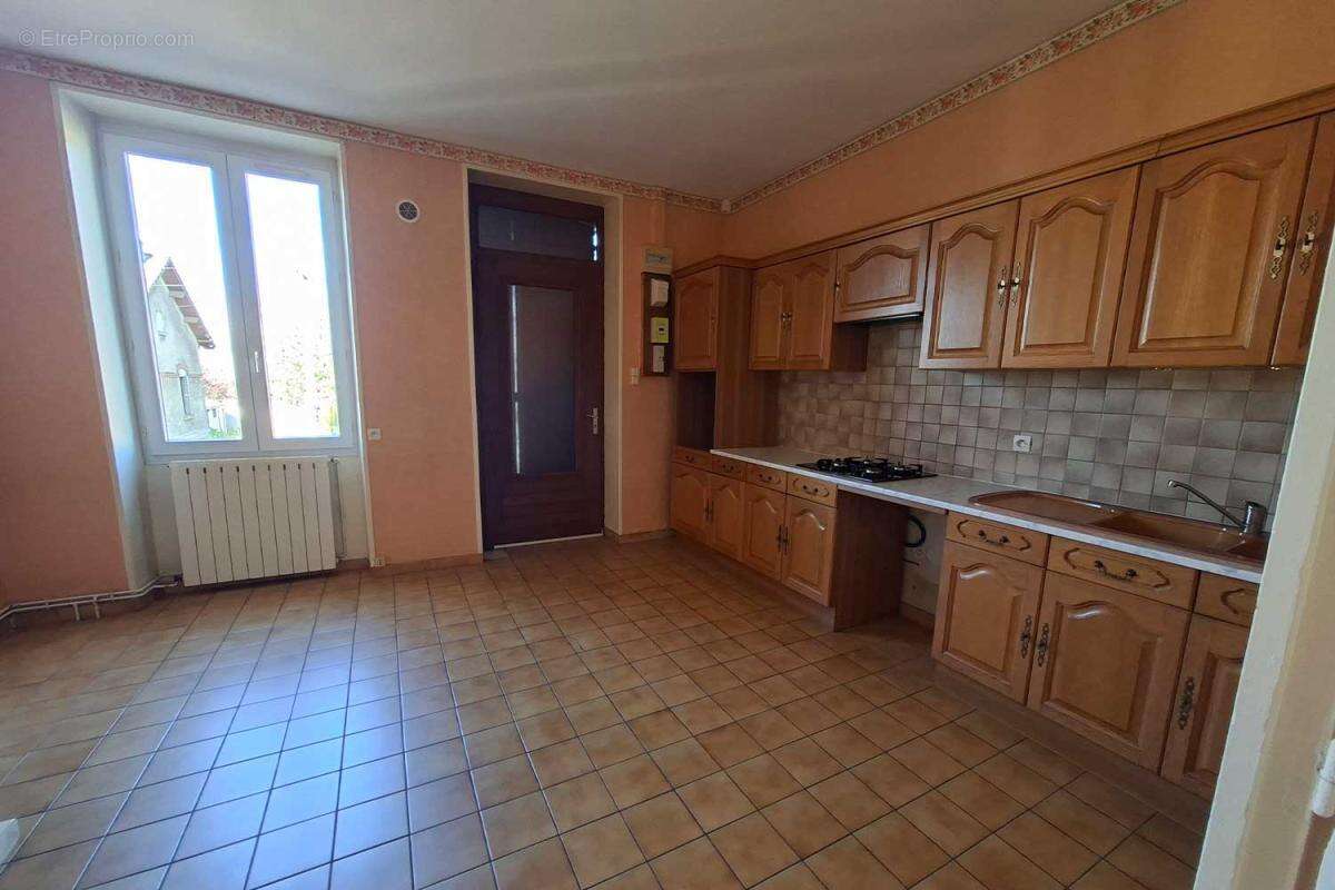 Maison à MONTCEAU-LES-MINES