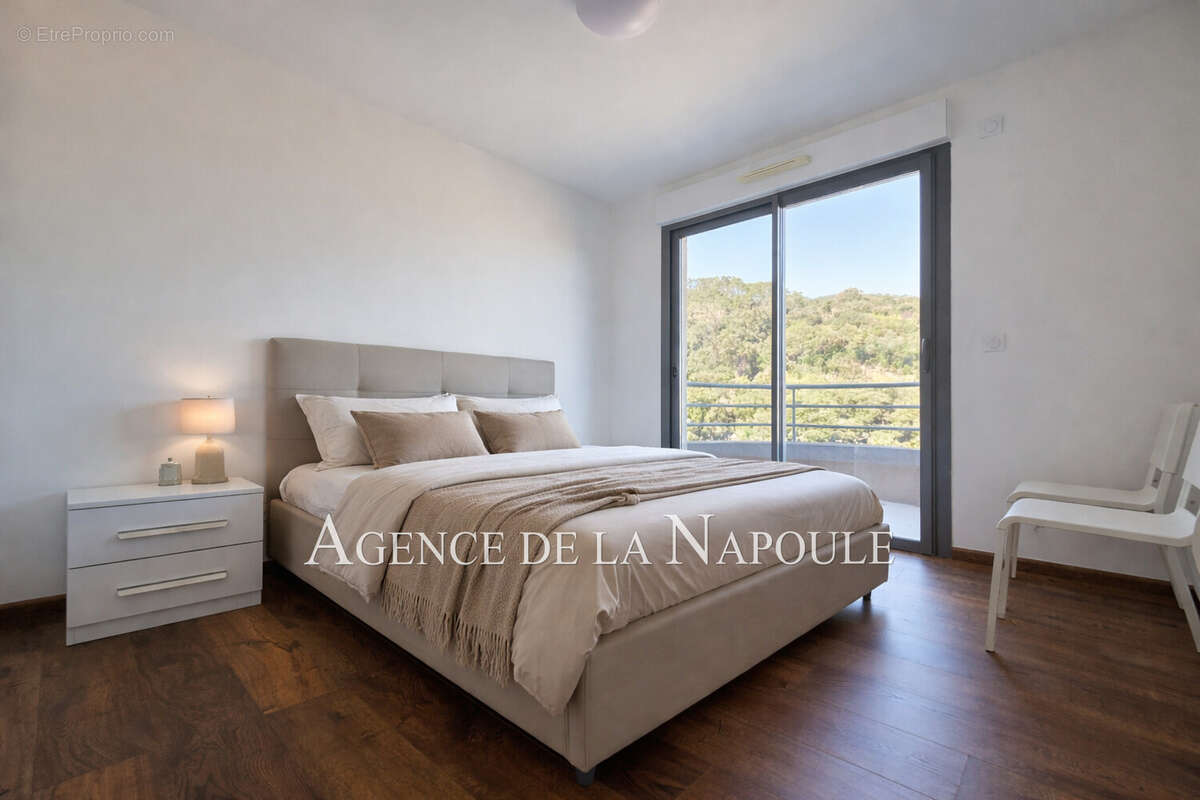 Appartement à THEOULE-SUR-MER