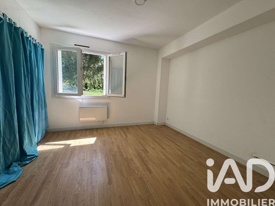 Photo 6 - Maison à BOIS