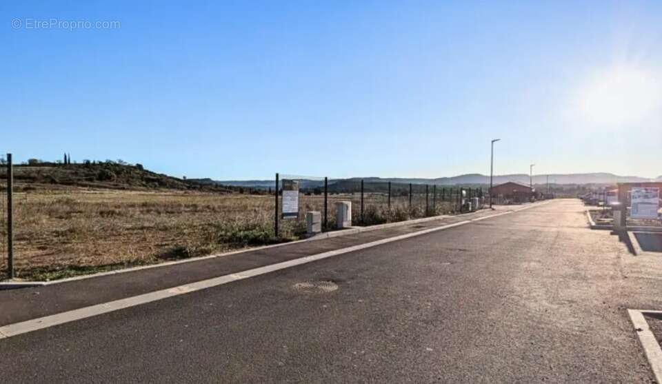 Terrain à THEZAN-DES-CORBIERES