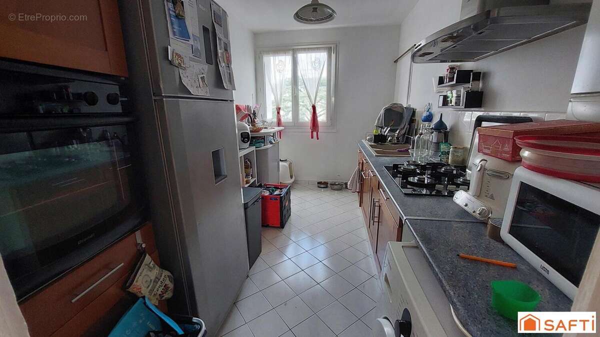 Photo 2 - Appartement à LA CHAPELLE-SAINT-MESMIN
