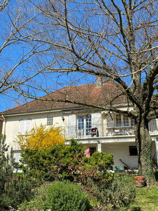 Maison à CUSSET