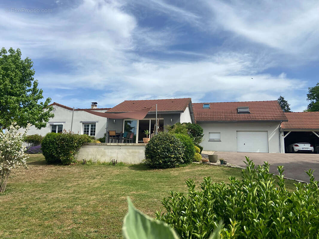 Maison à SAINCAIZE-MEAUCE