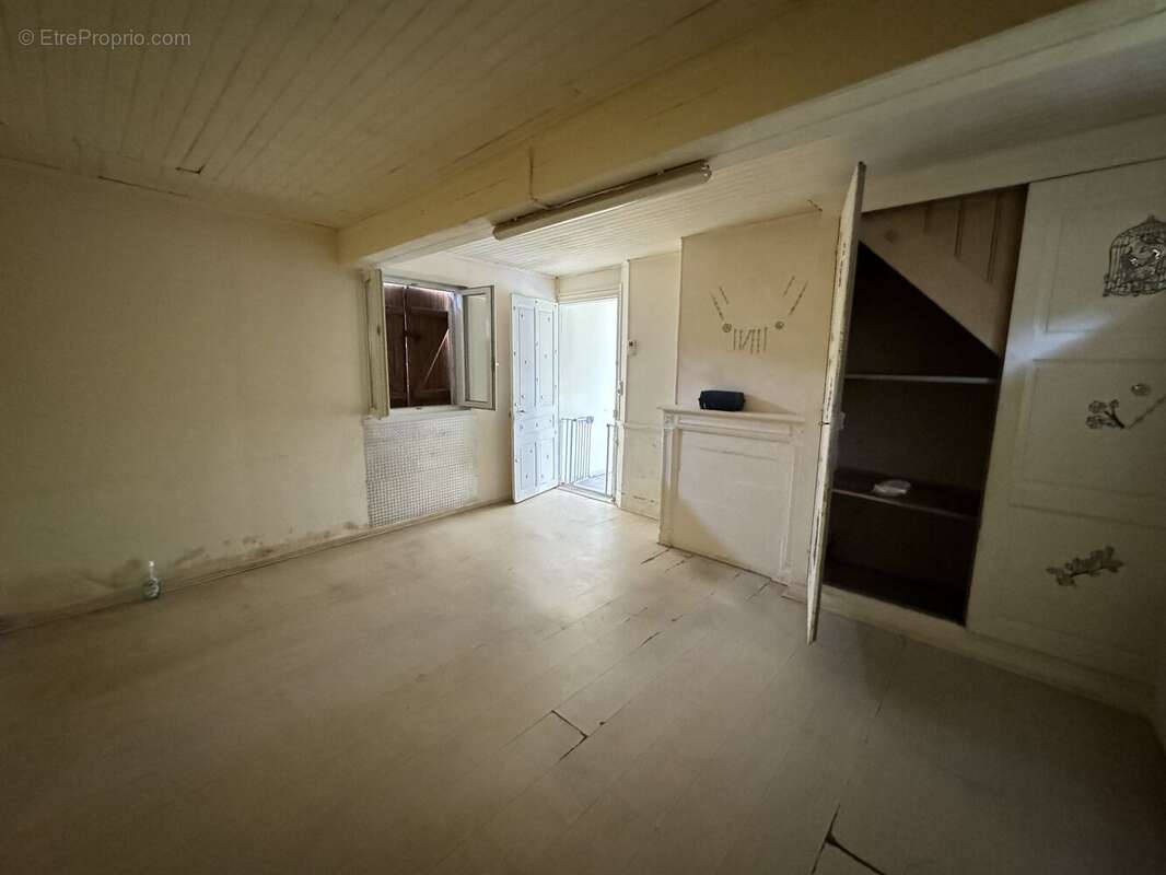 Maison 60 m² à Erches  - photo 8