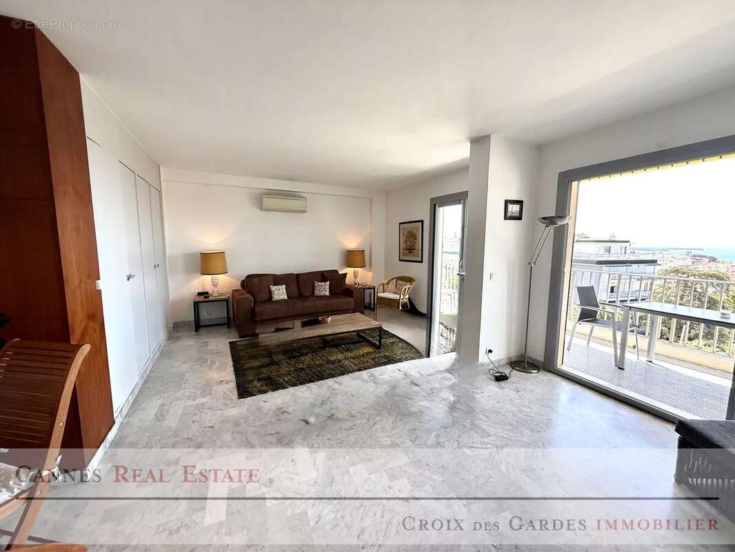 Appartement à CANNES