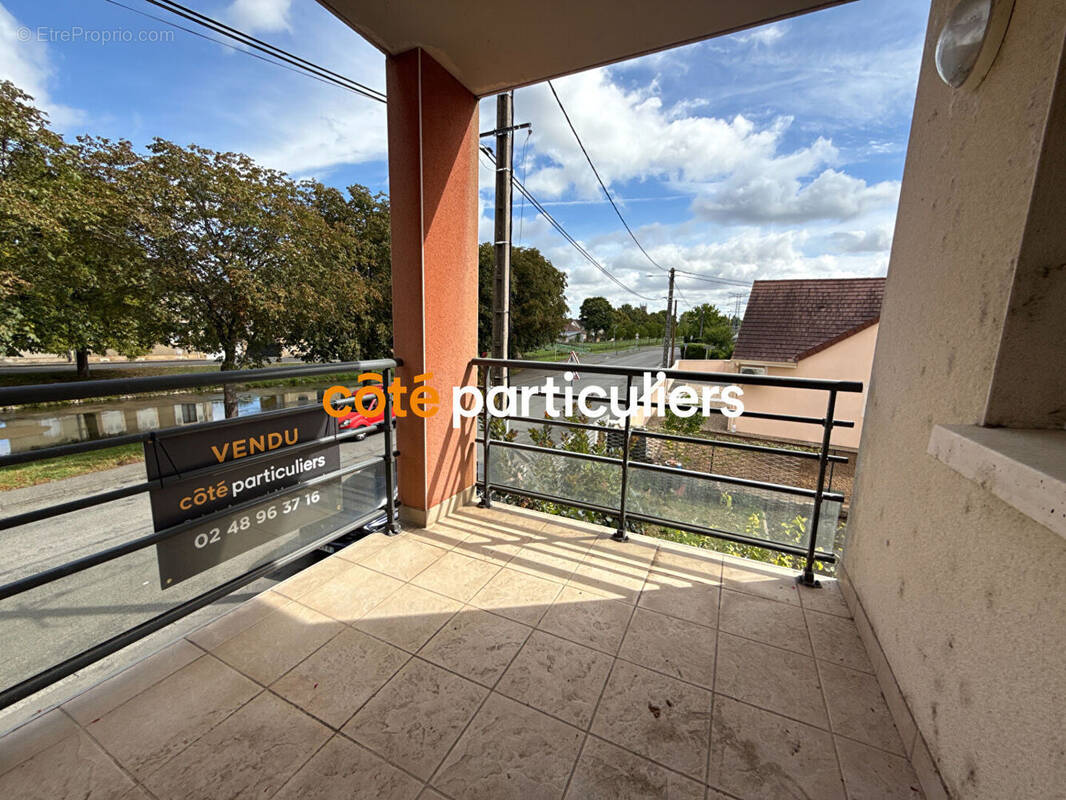 Appartement à SAINT-AMAND-MONTROND